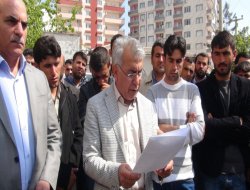 Kızıltepe'de taşeron işçiler basın açıklaması yaptı