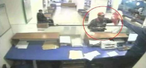 Diyarbakır'da borcu olduğu bankayı soyup borcunu ödedi!