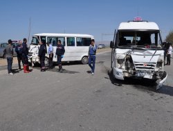 Batman'da öğrenci servisi ile yolcu minibüsü çarpıştı: 11 yaralı