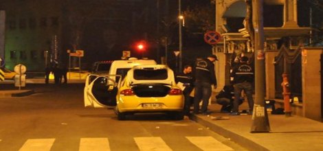 İstanbul'da canlı bomba yakalandı