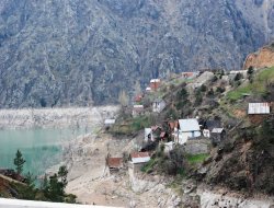 Karadeniz'in evleri hayran bıraktırıyor