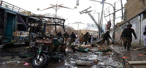 Pakistan'da bombalı saldırı: 23 ölü