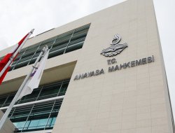 AYM'den HSYK'ya kısmi iptal