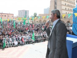 "Hz. Muhammed'in davasına kurban olacağız"