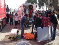 Yolun karşısına geçmek isterken kamyonun altında kaldı