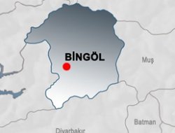 Bingöl'de 17 öğrenci az daha donuyordu