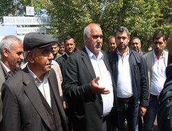 Diyarbakırlılar elektrik kesintilerine isyan etti