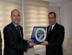 Bakan Şimşek, STK'larla bir araya geldi