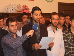 "Batı helvadan yaptığı demokrasi putunu yine yedi"