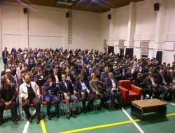 "Hz. Muhammed (sav) her yönüyle örnek alınmalıdır"