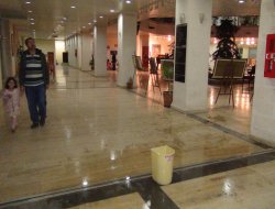 MAÜ Rektörlük Binası'nın çatısı damlıyor