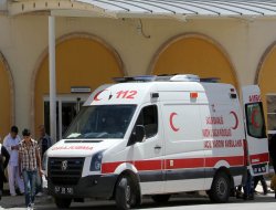 Minibüsün çarptığı küçük çocuk yaralandı