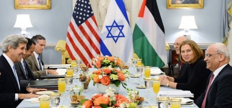 Siyonist İsrail, Filistin'le barış görüşmelerini askıya aldı!