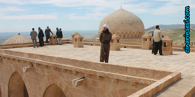 Yabancı misafirler Mardin'de tarihi yerleri gezdi