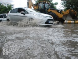 Şiddetli Yağmur ve Dolu hayatı felç etti