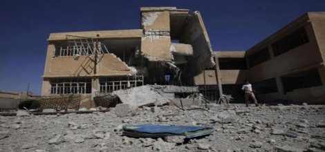 Okula havan saldırısı: 12 Ölü