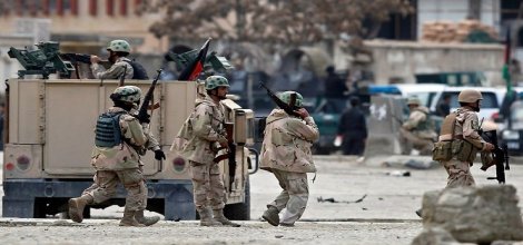 Afganistan'da operasyonlar: 71 ölü