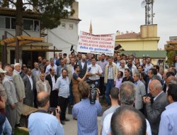 Hilvanlı çiftçiler meydana indi