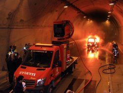 İBB Soma'ya yardım ekibi gönderdi