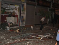 Patlamadan sonraki panik amatör kameraya yansıdı