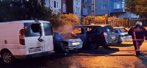İstanbul'da magandalar yeniden araç kundaklamaya başladılar