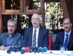 Kürt Demokrasi Platformu basınla buluştu