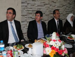 Dışişleri Bakan Davutoğlu Bingöl'e geldi