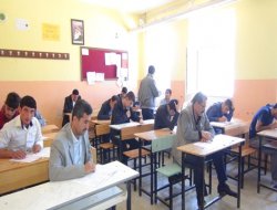 Umre ödüllü KDSS sınavı Çınar’da yapıldı