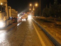 BDP/PKK Bismil'de yol kesti