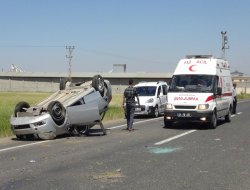 Çınar'da otomobil takla attı: Bir yaralı