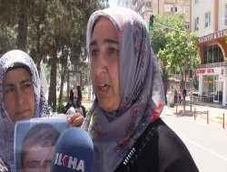 Anneler dövülerek belediye kapısından kovdular