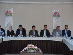 Suriyeliler normal hayata kazandırılmalı