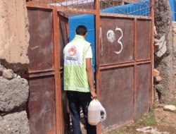 Çınar Şefkat Der fakirlerin yüzünü güldürdü