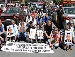 Öğrenci kavgasında yaralanan öğretmen öldü