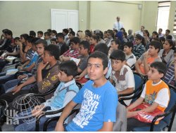 Akçakale'de Sınava Girecek Öğrencilere Seminer