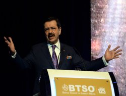 Hisarcıklıoğlu: Türkiye e-ticaret'te başarısız