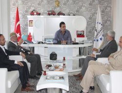 "Birbirimizi dinleyerek anlayarak sorunları çözmeliyiz"