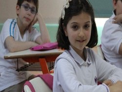 İki yılda okuma öğrenemeyen çocuk dahi çıktı