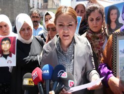 KADEM'den eylemci annelere destek ziyareti