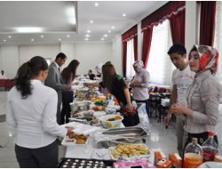 Engelliler Yararına Kermes ve Resim Sergisi