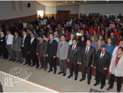 Başarılı Hemşirelere Plaket Verildi