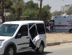 Viranşehir'den Mardin'e hastaneye giderken kaza yaptı