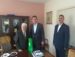 Hüda Par'dan Recai Kutan'a ziyaret