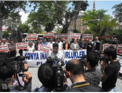 Konya İnanç Özgürlükleri Platformu'ndan Güllü Çevik'e Destek