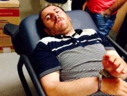 Bayrağı indiren şahıs şizofren çıktı