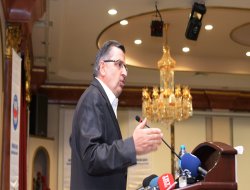 "Halkla barışık olmayan Cumhurbaşkanı olamaz"