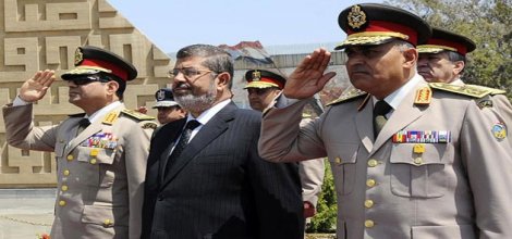 Muhammed Mursi'ye destek veren hakimler görevden alındı