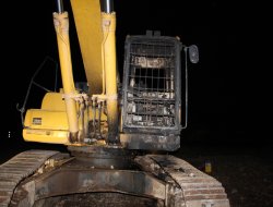 Bingöl'de iş makinesi yakıldı