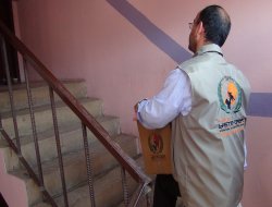 Avrupa Yetim Der'den Bingöl'de onlarca aileye yardım