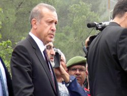Erdoğan'ın Başbakanlığı bırakması için YSK'ya başvurdular